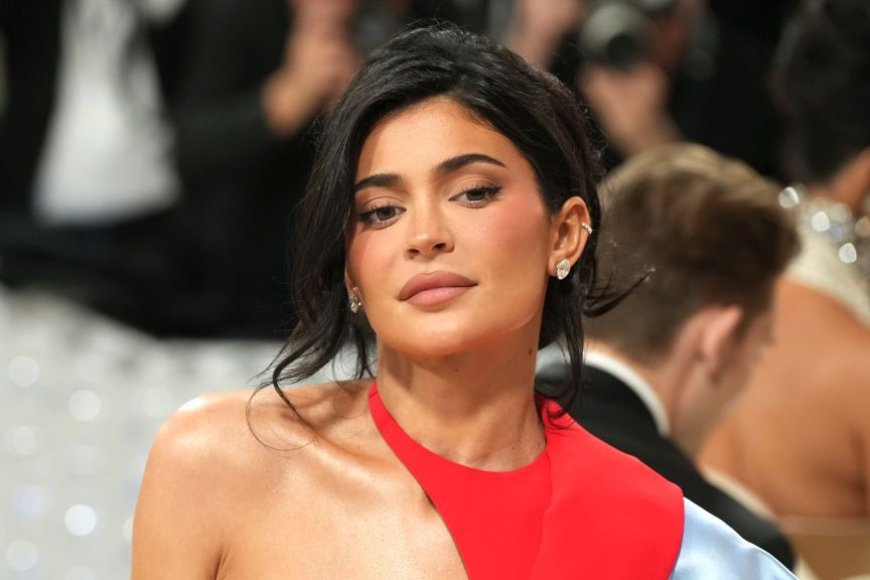 Kylie Jenner: Biography, Family, Education - CelbInfo - Unlocking the ...